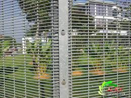 Flat panel that gives improved aesthetic appearance. Anti Climb Fencing Perlis Security Fencing Wire Mesh