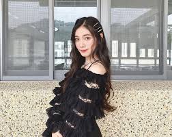 Слушать 杨舒雅 & dj李秋实 — «孟婆摇 (抖音完整原版)» (шазамов: Qvbxlmglg Welm