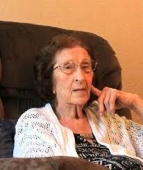 Elsie Kraft's Instagram, Twitter & Facebook