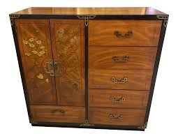 Bassett Furniture Asian Inspired Chinoiserie Chest Of Drawers In 2020 Chest Of Drawers Bassett Furniture Bassett
