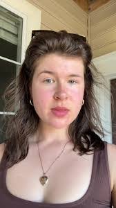 Katrina Breen's Instagram, Twitter & Facebook