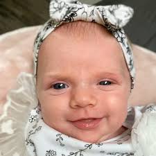 Let's see those newborn baby girls!