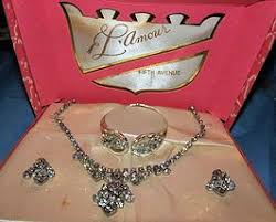 L Amour Fifth Avenue Rhinestone Parure Fashion Jewelry Jewelry Fashion Jewelry Vintage Friends