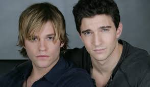 As the World Turns' Gay Controversy: Luke/Noah's Kissing Ban Revisited