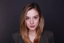 Ünlü Sırp film yönetmeni eski öğrencilerinin tecavüz ithamlarının ardından  tutuklandı · Global Voices Türkçe