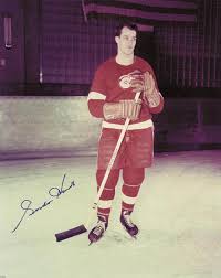 Taking the gordie howe autographed card to the next level, the former great has been paired with other hall of fame players to make for a very intriguing. Gordie Howe Autographed Signed Photograph Historyforsale Item 145734