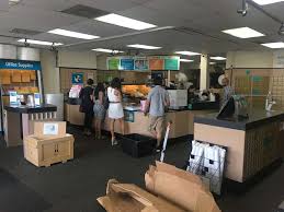 Maybe you would like to learn more about one of these? The Ups Store 1835 Ne Miami Gardens Dr North Miami Beach Fl 33179 Usa