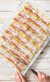 Rezept Die Blatterteig Snacks Fur Deinen Fussballabend Fingerfood Blatterteigtaschen Mit Spinat Blatterte Fingerfood Fingerfood Rezepte Blatterteig Snacks