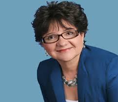 Coach Maggie Sabatier Smith