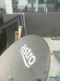 Gelagat anggota kumpulan pelawak yang berdialog secara spontan membuatkan penonton tak kering gusi. Astro Signal Problem Pindah Piring Services Electronics Gadget Repairs On Carousell