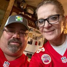 Tammy Hampton's Instagram, Twitter & Facebook