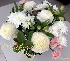 Fresh flowers, chocolates, candles & hampers. Mother S Day Gift Ideas Fun Family Activities 9 May 2021 What S On For Adelaide Families Kidswhat S On For Adelaide Families Kids