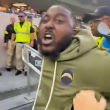 Los Angeles Chargers Fan Ejected After Massive Fight; 10 Security Guards  Needed to Remove Him [VIDEO] Full story via 🔗 in comments. 👇