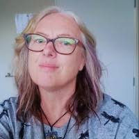 80+ "The Halliwell's" profiles