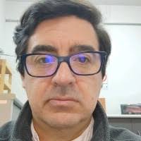 20+ "Damian Lambert" profiles