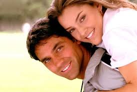 Casada desde el 13 de diciembre de 2007 con el productor billy rovzar. Televisa Resgata Sara Maldonado 10 Anos Apos Sua Saida Da Emissora