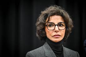 Dossier Catherine Dumas