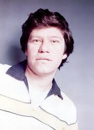 Sally Escobar's Instagram, Twitter & Facebook