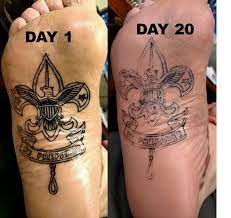 Gray snowflake and tile design tattoo on foot. Find Out The Sexy Bottom Of Foot Tattoo Pictures And Their Meanings Body Tattoo Art