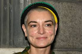 Sinead O'Connor revela una "aterradora" experiencia con Prince: "Tuve que  huir de su casa en medio de la noche"