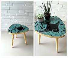 Reserved For Queenie Vintage Beistelltisch Dreibein Etsy Vintage Side Table Coffee Table Vintage Mid Century Modern Coffee Table
