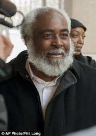 Death row inmates wrongly convicted of Cleveland murder in 1975 walk free