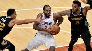 Kawhi leonard is an american basketball player who currently plays for the nba's toronto raptors. Clippers Kawhi Leonard Undergoes Knee Surgery No Timetable For Return