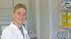 The owner of the private parking garage is joseph stadelmann, according to the brockton assessor's office. Jungforscher Tobias Stadelmann Zeigt Sein Labor Baden Online Nachrichten Der Ortenau Offenburger Tageblatt