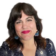 Bethany Saxton's Instagram, Twitter & Facebook