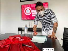 Jorge valdivia is 37 years old (19/10/1983). Union La Calera Sadp On Twitter Un Refuerzo Magico Jorge Valdivia Historico Mediocampista Nacional Se Transformo En Nuevo Refuerzo De Union La Calera Para Esta Historica Temporada El Exseleccionado