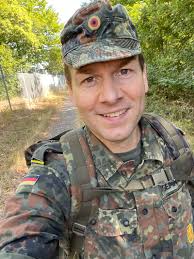 Dr Eugene Gamble BDS, MFD RCSI, MCD, MPerio RCSEd, FFD RCSI