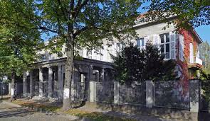 To help you find the best hikes and walks around lenne, we've reviewed our full collection of trails and routes in the region. Datei Landhaus Peter Lenne Str 28 30 Jpg Wikipedia
