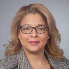 Eileen Elliott's Instagram, Twitter & Facebook