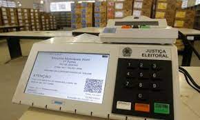 O debate do voto impresso é o escárnio social da vez. Bolsonaristas Manobram E Conseguem Empurrar Pec Do Voto Impresso Para Agosto Atualidade El Pais Brasil