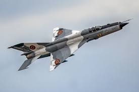 Fishbed) ist ein in der sowjetunion entwickelter einstrahliger abfangjäger. Mig 21 Lancer Military Aircraft Fighter Aircraft Mig 21