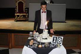 Cerchi addobbi 18 anni tavolo di buona qualità ai prezzi più bassi? Tra Sogni E Realta Shabby Chic 18 Anni Raffaele