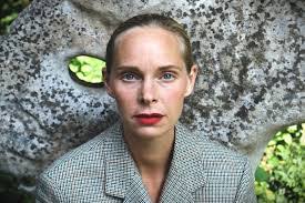 Jenny Muck's Instagram, Twitter & Facebook