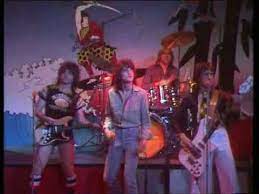 The bay city rollers got their start in 1966 scotland when brothers alan and derek longmuir, along with vocalist gordon clark. Bay City Rollers You Made Me Believe In Magic 1977 Youtube
