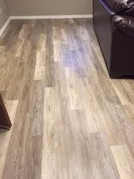 Trafficmaster 6 In X 36 In Khaki Oak Resilient Vinyl Plank Flooring 24 Sq Ft Case 85312 At The Home Vinyl Plank Flooring Luxury Vinyl Plank Vinyl Plank