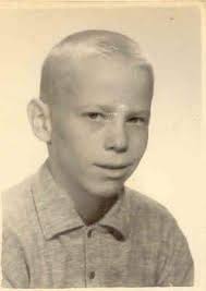 Who remember jack the barber use to charge to cut ur hair by the  lenght.....if u had a bush ur hair cut was 100 dollars...lol