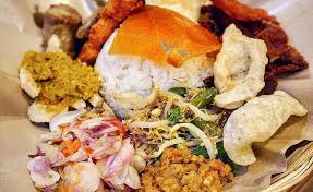 Chicken satay lilit, corn fritters, sayur urap, shredded chicken sambal matah, balinese egg, crackers on rice $ 20 $ 20 nasi campur vegan. 5 Babi Guling Ternikmat Di Jakarta Yang Bikin Kangen Bali