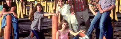 Drażniący swoją wielkomiejskością władze szkoły i lokalną policję ren, buntuje rówieśników będących. Footloose S Elizabeth Gorcey Claims An Actress Lost Their Virginity While Making The 1984 Hit Hot Lifestyle News