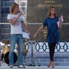 Она не только сыграет роль жертвы, но и попробует себя в качестве обманшицы. Lena Kristina Lebed Sajt Vedushej Zakazat Priglasit Na Meropriyatie