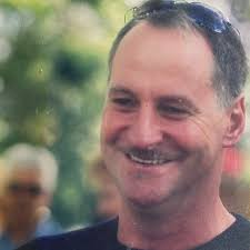 📰STORY: After tragically losing her dad to brain cancer, Noosa local  Sophia Marian, 21, is honouring Bruce by giving back to the foundations  that helped her family during his final weeks.💜 Her