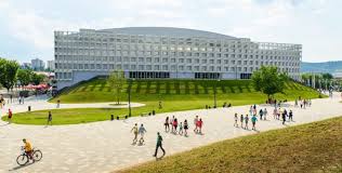 Echipamente pentru climatizarea spaţiilor din sala polivalentă şi centrale de tratare a aerului pentru sala polivalentă. Sala PolivalentÄ Devine ArenÄ O NouÄ Denumire Un Nou Website