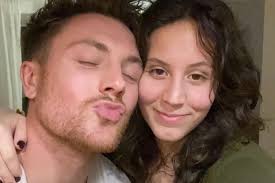 Ben Sexton (@ben.sext0n) • Instagram photos and videos