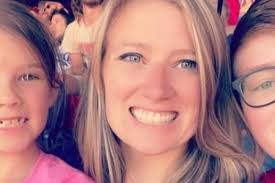 Fundraiser for Amy Smith by Amanda Blackford : Amy and her sweet family