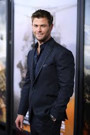 Chris hemsworth as one of hollywood's leading men, chris is known for diverse roles that require dynamic physical transformation. Watch Chris Hemsworth S Son Interrupt His Video Interview During Lockdown In Australia