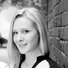 Julie Lebel's Instagram, Twitter & Facebook