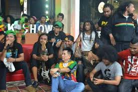 Steven jam, joe mellow mood. Resha Stromp Denny Frust Steven Jam At Radioshowtvone